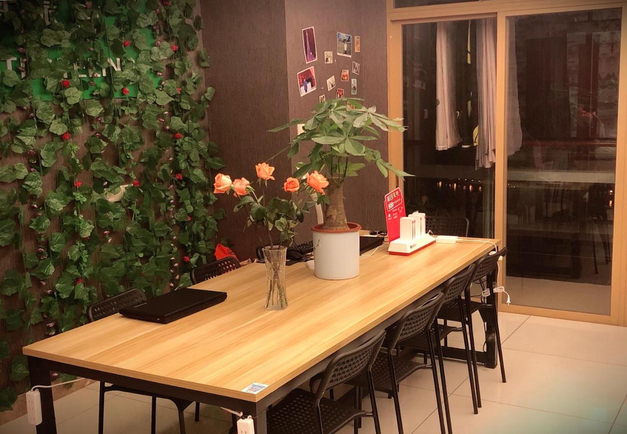 Best Cat Hostel Гуанчжоу Экстерьер фото