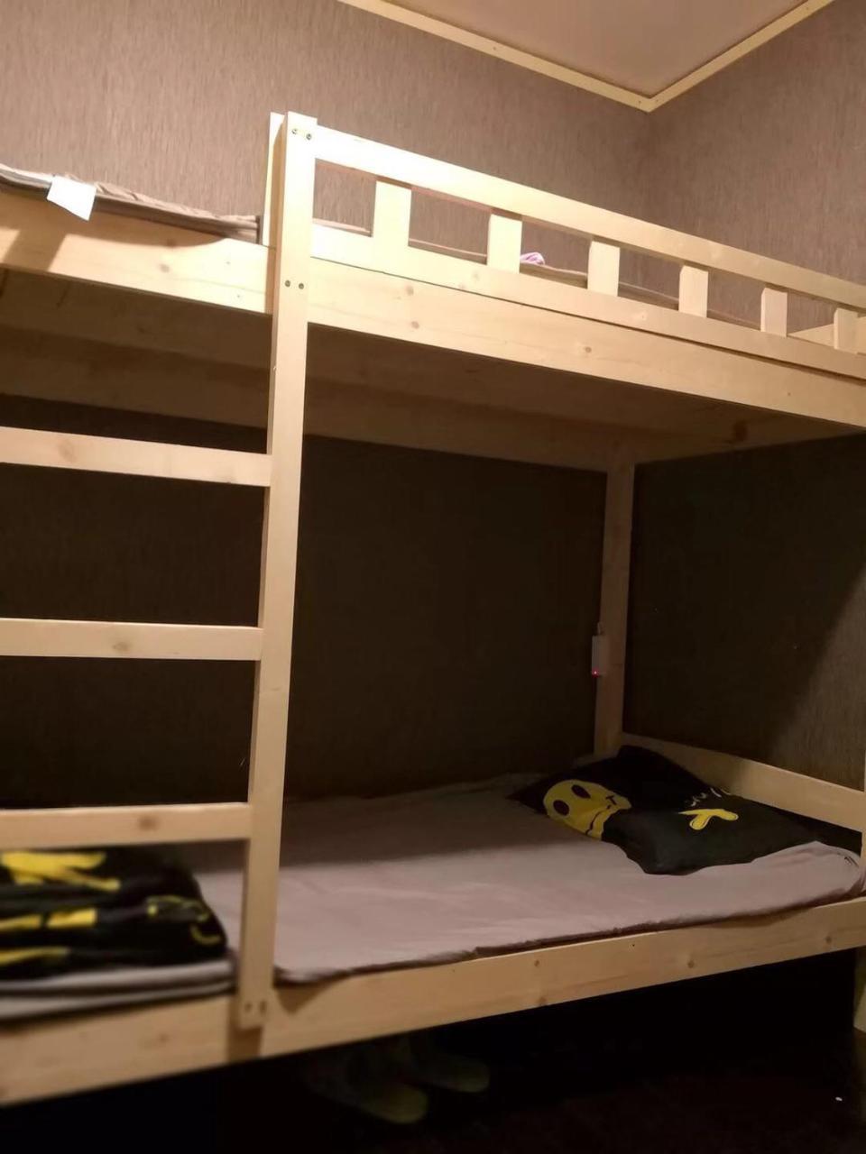 Best Cat Hostel Гуанчжоу Экстерьер фото